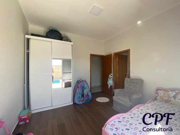 Imagem Casa com 3 Quartos à Venda, 217 m² em Campo Novo - Bragança Paulista Imagem Casa com 3 Quartos à Venda, 217 m² em Campo Novo - Bragança Paulista