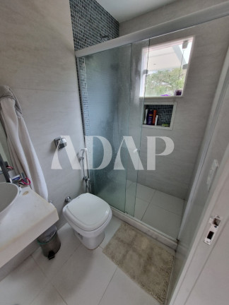 Imagem Casa com 4 Quartos à Venda, 430 m² em Vargem Pequena - Rio De Janeiro