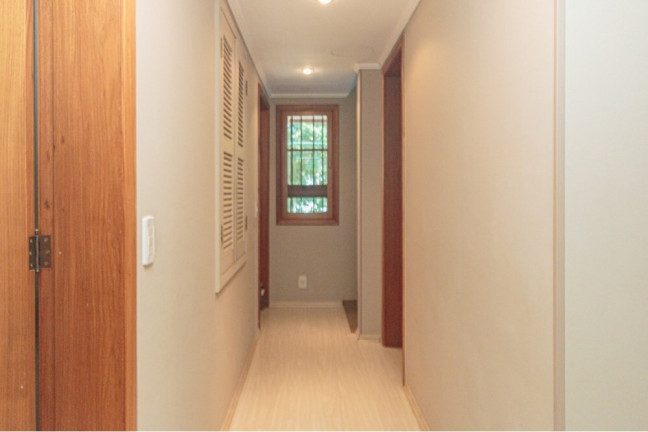 Imagem Casa com 4 Quartos à Venda, 314 m² em Chácara Das Pedras - Porto Alegre Imagem Casa com 4 Quartos à Venda, 314 m² em Chácara Das Pedras - Porto Alegre