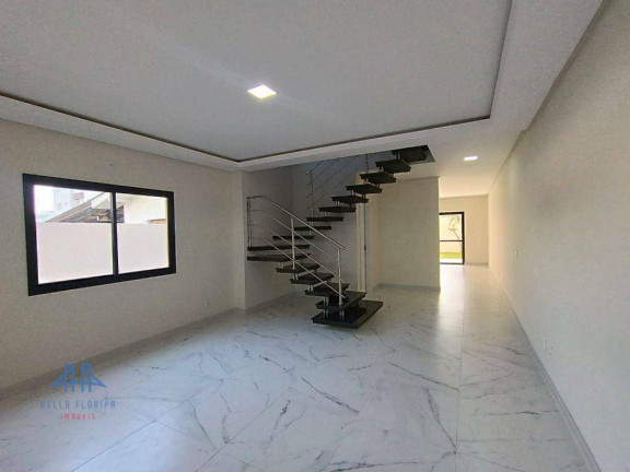 Casa com 3 Quartos à Venda, 179 m² em Canasvieiras - Florianópolis
