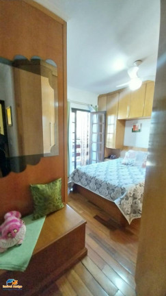 Imagem Imóvel com 3 Quartos à Venda, 20 m² em Vila Pinheirinho - Santo André