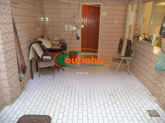 Imagem Casa com 3 Quartos à Venda, 215 m² em Maracanã - Rio De Janeiro Imagem Casa com 3 Quartos à Venda, 215 m² em Maracanã - Rio De Janeiro