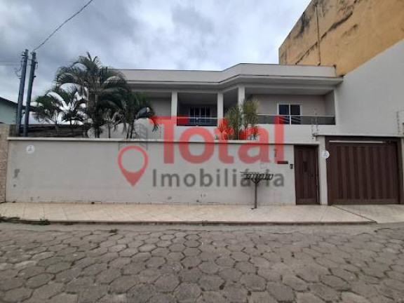 Imagem Casa com 4 Quartos à Venda, 325 m² em Cruzeirinho - Timóteo