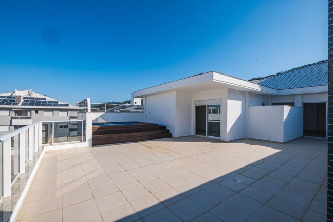 Imagem Apartamento com 3 Quartos à Venda, 231 m² em Ingleses Do Rio Vermelho - Florianópolis Imagem Apartamento com 3 Quartos à Venda, 231 m² em Ingleses Do Rio Vermelho - Florianópolis
