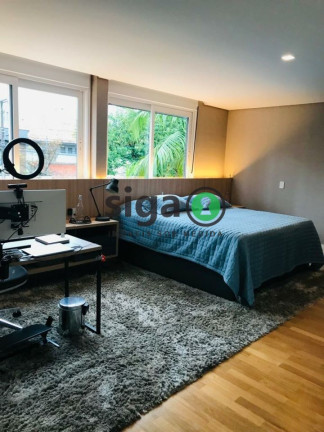 Imagem Casa com 4 Quartos à Venda, 425 m² em Brooklin - São Paulo Imagem Casa com 4 Quartos à Venda, 425 m² em Brooklin - São Paulo