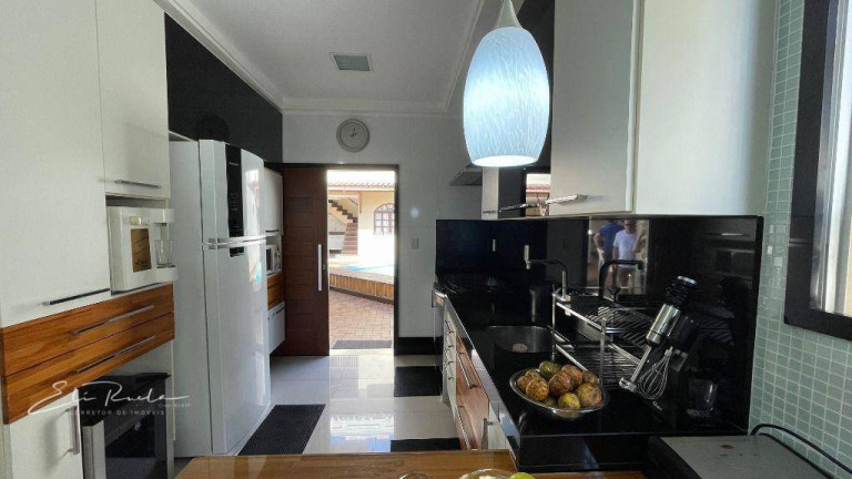 Imagem Casa com 3 Quartos à Venda, 400 m² em Itapuã - Vila Velha Imagem Casa com 3 Quartos à Venda, 400 m² em Itapuã - Vila Velha
