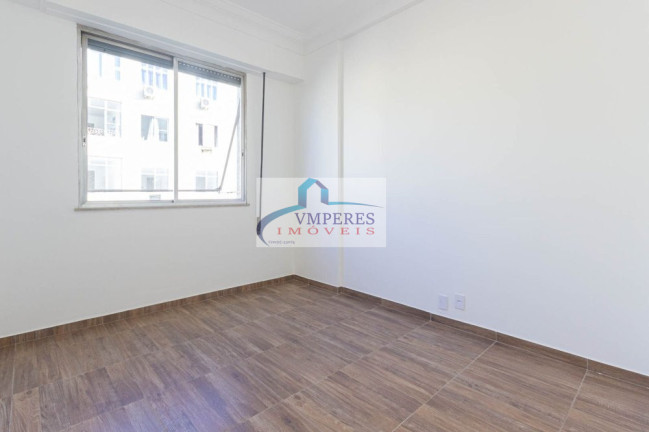 Imagem Apartamento com 2 Quartos à Venda, 93 m² em Laranjeiras - Rio De Janeiro Imagem Apartamento com 2 Quartos à Venda, 93 m² em Laranjeiras - Rio De Janeiro