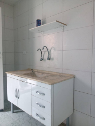 Casa com 1 Quarto para Alugar,  em Taboão - Diadema