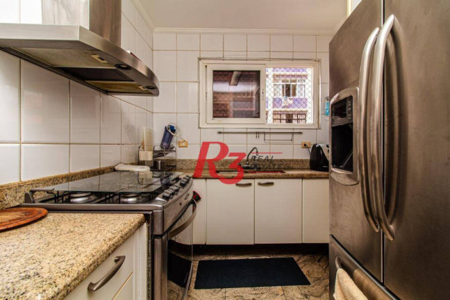 Imagem Apartamento com 3 Quartos à Venda, 190 m² em José Menino - Santos