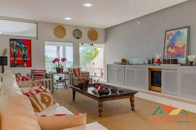 Imagem Casa com 6 Quartos à Venda,  em Massaguaçu - Caraguatatuba