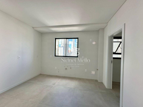 Imagem Apartamento com 4 Quartos à Venda, 136 m² em 2 Quadra Centro - Balneário Camboriú