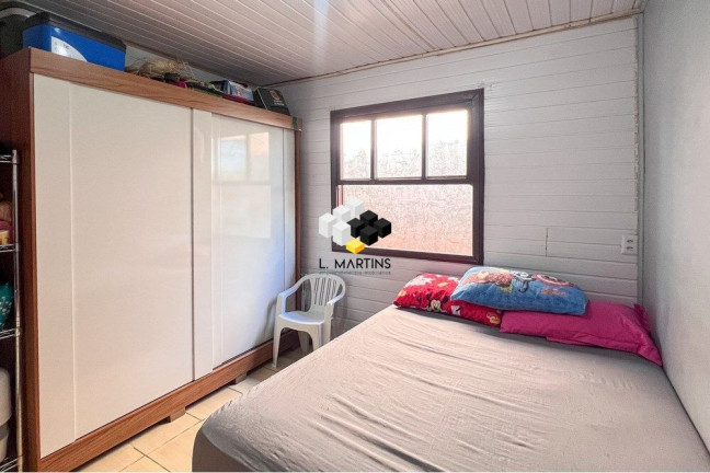 Imagem Casa com 3 Quartos à Venda, 484 m² em Niterói - Canoas Imagem Casa com 3 Quartos à Venda, 484 m² em Niterói - Canoas