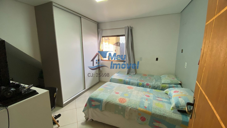 Imagem Casa com 3 Quartos à Venda, 400 m² em Taguatinga Norte (taguatinga) - Brasília Imagem Casa com 3 Quartos à Venda, 400 m² em Taguatinga Norte (taguatinga) - Brasília