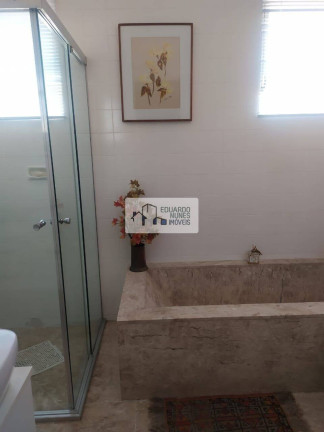 Imagem Cobertura com 5 Quartos à Venda, 320 m² em Santo Antônio - Belo Horizonte Imagem Cobertura com 5 Quartos à Venda, 320 m² em Santo Antônio - Belo Horizonte