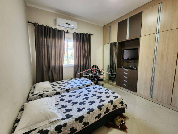 Imagem Casa com 3 Quartos à Venda, 177 m² em Canto Do Forte - Praia Grande Imagem Casa com 3 Quartos à Venda, 177 m² em Canto Do Forte - Praia Grande