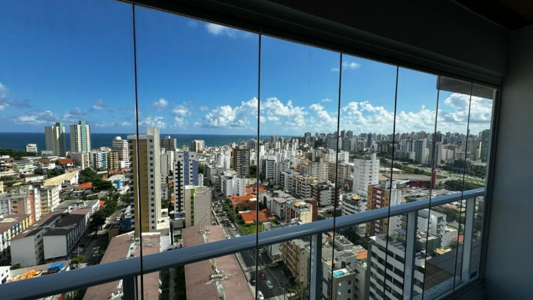 Imagem Apartamento com 2 Quartos à Venda, 90 m² em Costa Azul - Salvador