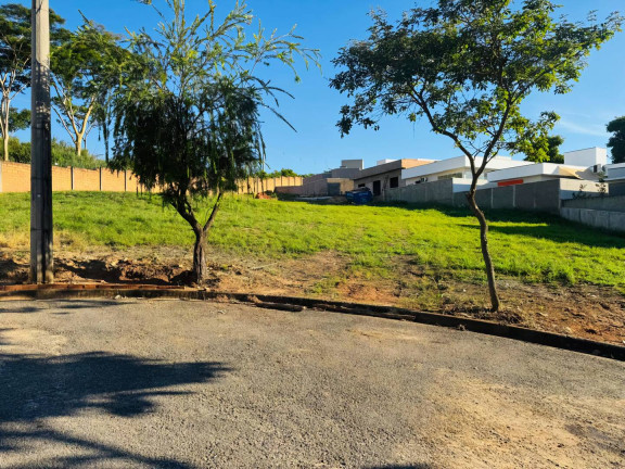 Imagem Terreno à Venda, 800 m² em São João Da Boa Vista Imagem Terreno à Venda, 800 m² em São João Da Boa Vista