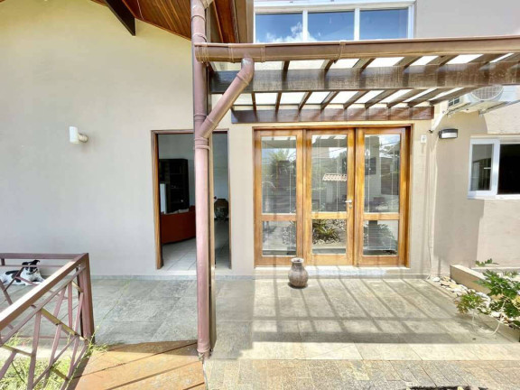 Imagem Casa de Condomínio com 4 Quartos à Venda, 1.205 m² em Jardim Indaiá - Embu Das Artes Imagem Casa de Condomínio com 4 Quartos à Venda, 1.205 m² em Jardim Indaiá - Embu Das Artes