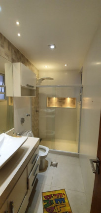 Imagem Imóvel com 3 Quartos à Venda, 96 m² em Icaraí - Niterói Imagem Imóvel com 3 Quartos à Venda, 96 m² em Icaraí - Niterói
