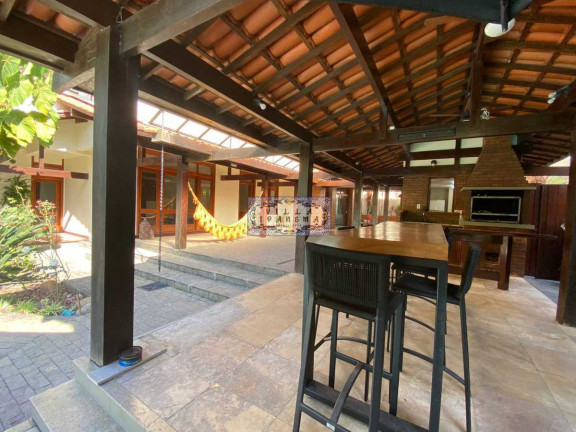 Imagem Imóvel com 9 Quartos à Venda, 675 m² em Piratininga - Niterói