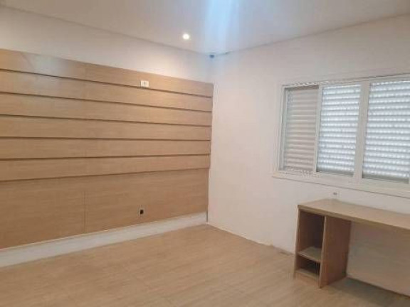 Imagem Casa com 3 Quartos para Alugar, 220 m² em Campestre - Santo André Imagem Casa com 3 Quartos para Alugar, 220 m² em Campestre - Santo André