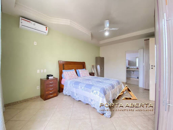 Imagem Casa com 3 Quartos à Venda, 204 m² em Iguaçu - Ipatinga Imagem Casa com 3 Quartos à Venda, 204 m² em Iguaçu - Ipatinga