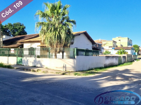 Casa com 3 Quartos para Alugar, 80 m² em Centro - Itaboraí
