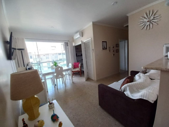 Imagem Apartamento com 2 Quartos à Venda, 90 m² em Pitangueiras - Guarujá Imagem Apartamento com 2 Quartos à Venda, 90 m² em Pitangueiras - Guarujá