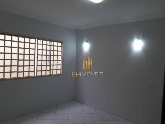 Imagem Casa com 3 Quartos à Venda, 223 m² em Setor Faiçalville - Goiânia Imagem Casa com 3 Quartos à Venda, 223 m² em Setor Faiçalville - Goiânia