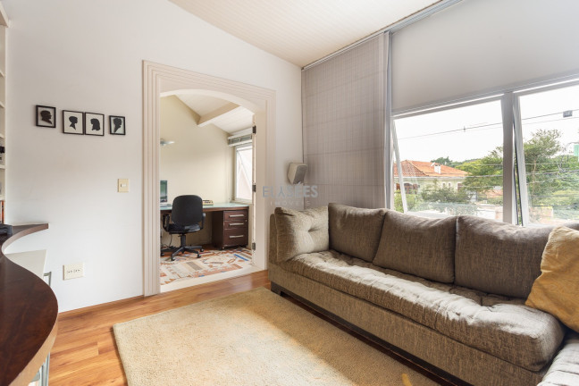 Imagem Casa com 3 Quartos à Venda, 260 m² em Jardim Paulistano - São Paulo Imagem Casa com 3 Quartos à Venda, 260 m² em Jardim Paulistano - São Paulo