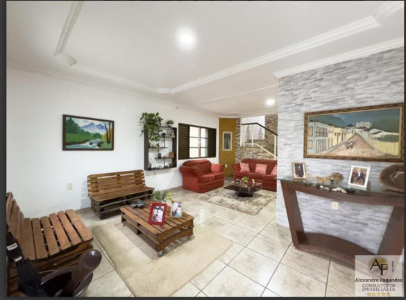 Imagem Casa com 4 Quartos à Venda, 420 m² em Setor Jaó - Goiânia Imagem Casa com 4 Quartos à Venda, 420 m² em Setor Jaó - Goiânia