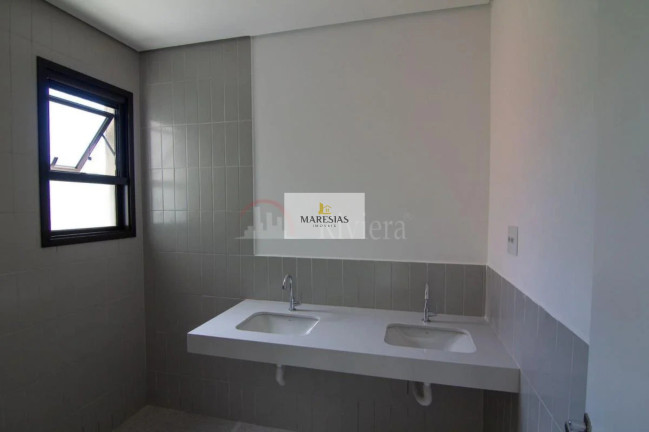 Imagem Casa com 3 Quartos à Venda, 202 m² em Camburi - São Sebastião Imagem Casa com 3 Quartos à Venda, 202 m² em Camburi - São Sebastião
