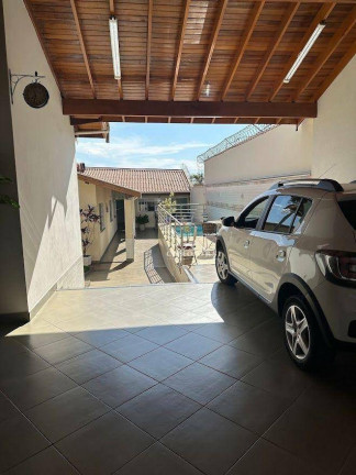 Imagem Casa com 3 Quartos à Venda, 192 m² em Nova Piracicaba - Piracicaba Imagem Casa com 3 Quartos à Venda, 192 m² em Nova Piracicaba - Piracicaba
