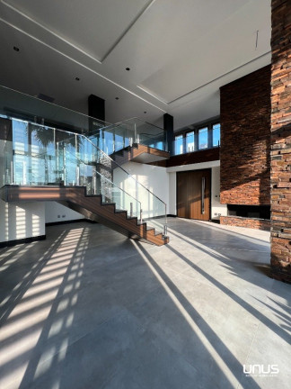 Imagem Casa de Condomínio com 3 Quartos à Venda, 735 m² em Cacupé - Florianópolis Imagem Casa de Condomínio com 3 Quartos à Venda, 735 m² em Cacupé - Florianópolis