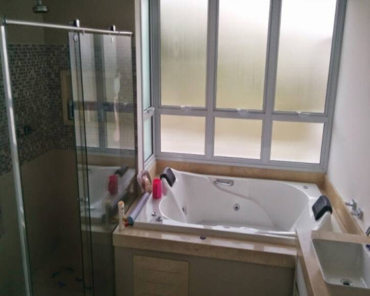 Imagem Casa com 3 Quartos à Venda, 345 m² em Centro Comercial Jubran - Barueri Imagem Casa com 3 Quartos à Venda, 345 m² em Centro Comercial Jubran - Barueri