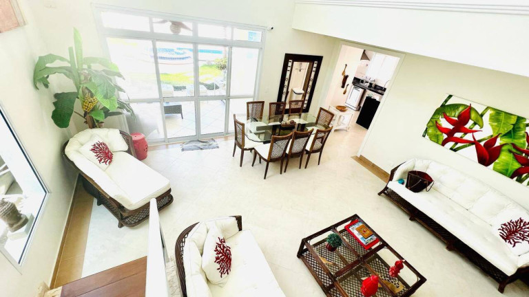 Imagem Sobrado com 5 Quartos à Venda, 298 m² em Enseada - Guarujá