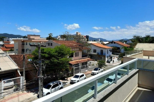 Imagem Sobrado com 3 Quartos à Venda, 155 m² em Centro - Balneário Camboriú Imagem Sobrado com 3 Quartos à Venda, 155 m² em Centro - Balneário Camboriú