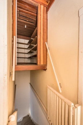Imagem Casa com 3 Quartos à Venda, 305 m² em Floresta - Porto Alegre Imagem Casa com 3 Quartos à Venda, 305 m² em Floresta - Porto Alegre