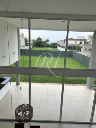 Sobrado com 4 Quartos à Venda,  em Condomínio Residencial Mirante Do Vale - Jacareí