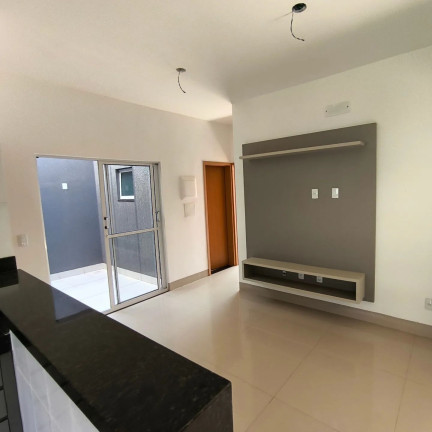 Imagem Imóvel com 
            	3             Quartos à Venda, 88 m² em 
            	Chacara Sao Pedro             - 
            	Aparecida De Goiania            