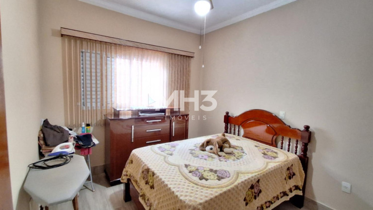 Imagem Casa com 4 Quartos à Venda, 215 m² em Vila Menuzzo - Sumaré Imagem Casa com 4 Quartos à Venda, 215 m² em Vila Menuzzo - Sumaré