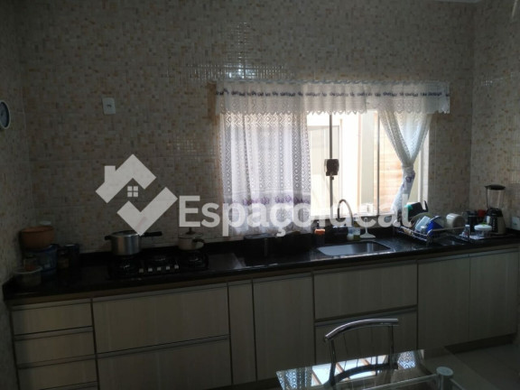 Imagem Casa com 2 Quartos à Venda, 180 m² em Jardim Cruzeiro - Lençóis Paulista Imagem Casa com 2 Quartos à Venda, 180 m² em Jardim Cruzeiro - Lençóis Paulista