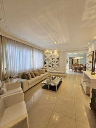 Imagem Imóvel com 3 Quartos à Venda, 204 m² em Pituba - Salvador Imagem Imóvel com 3 Quartos à Venda, 204 m² em Pituba - Salvador