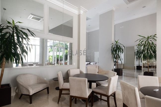 Imagem Apartamento com 4 Quartos à Venda, 446 m² em Moema - São Paulo Imagem Apartamento com 4 Quartos à Venda, 446 m² em Moema - São Paulo