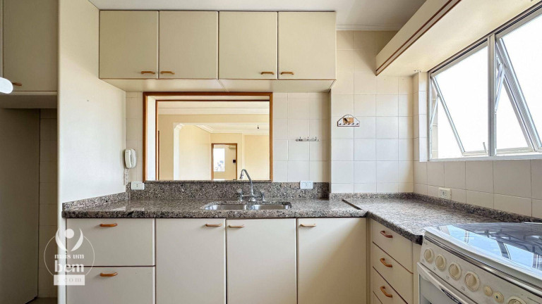 Imagem Cobertura com 3 Quartos à Venda, 129 m² em Cabral - Curitiba