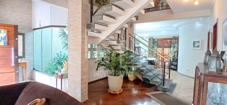 Imagem Sobrado com 3 Quartos à Venda, 300 m² em Independência - São Bernardo Do Campo Imagem Sobrado com 3 Quartos à Venda, 300 m² em Independência - São Bernardo Do Campo