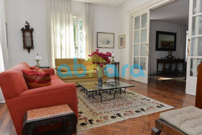 Imagem Casa com 4 Quartos à Venda, 750 m² em Cosme Velho - Rio De Janeiro