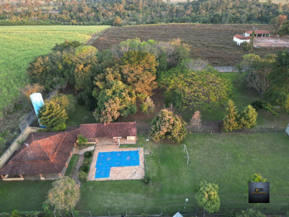 Imagem Imóvel com 2 Quartos à Venda, 1.750 m² em Parque Das Laranjeiras - Mogi Mirim Imagem Imóvel com 2 Quartos à Venda, 1.750 m² em Parque Das Laranjeiras - Mogi Mirim