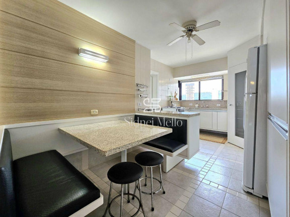 Imagem Apartamento com 3 Quartos à Venda, 177 m² em Frente Mar Centro - Balneário Camboriú Imagem Apartamento com 3 Quartos à Venda, 177 m² em Frente Mar Centro - Balneário Camboriú