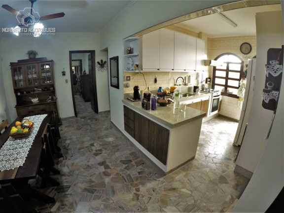Imagem Casa com 2 Quartos à Venda, 195 m² em Guilhermina - Praia Grande Imagem Casa com 2 Quartos à Venda, 195 m² em Guilhermina - Praia Grande